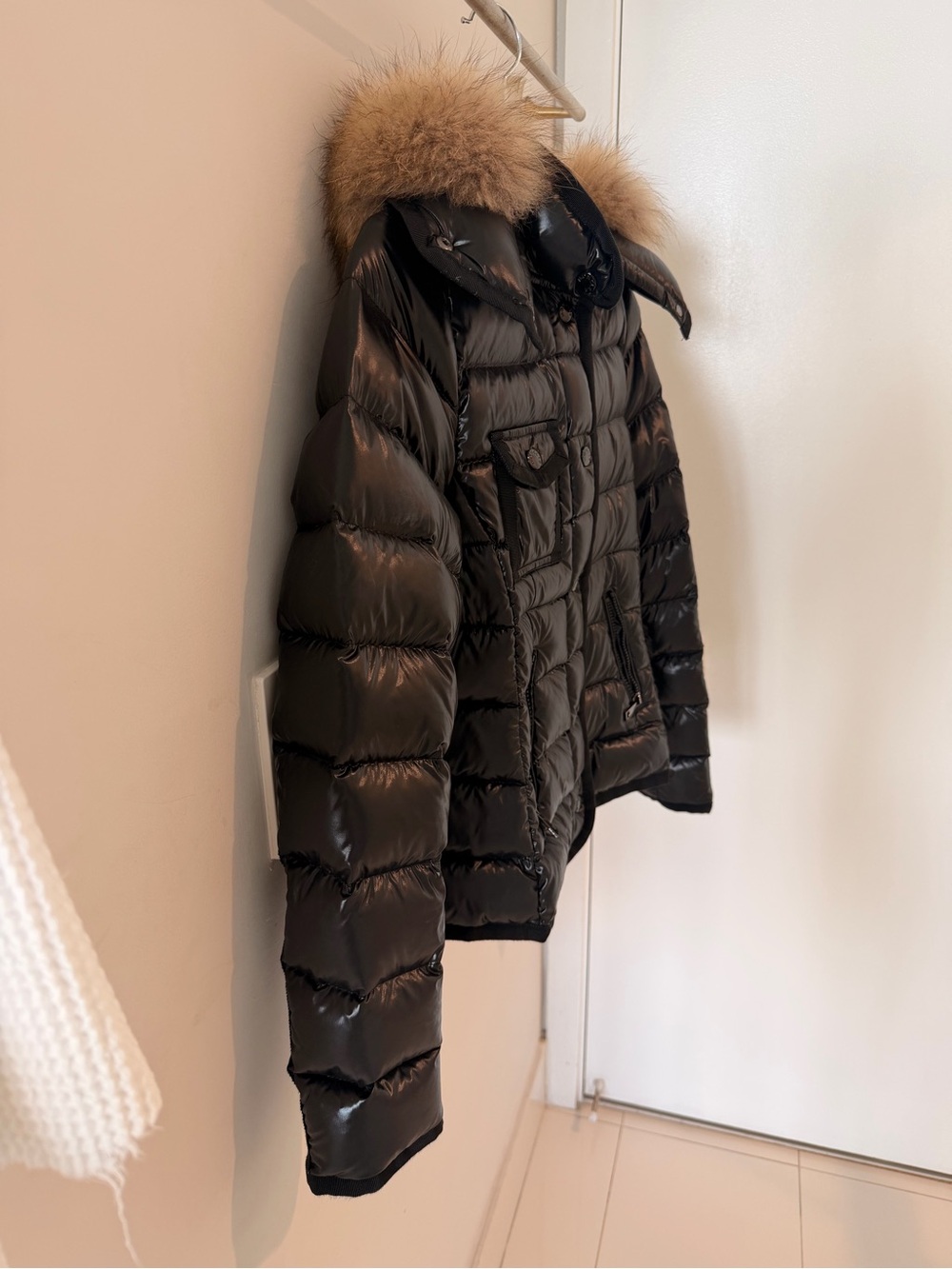 Moncler Armoise Shiny Quilted Short Outerwear - Picture 5 of 6